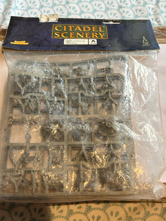 CITADEL SCENERY warhammer 40K TREES, #A 64-03, GAMES WORKSHOP,sealed
