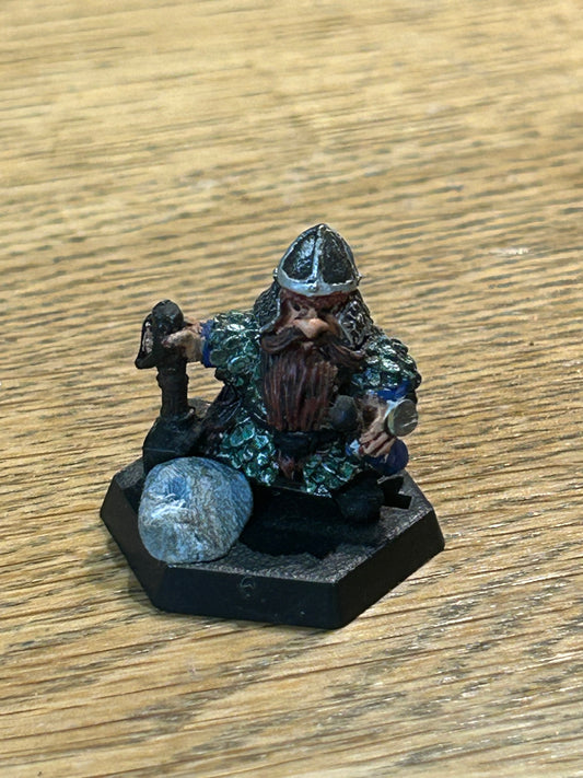 Warhammer Fantasy Norse Dwarf with hammer