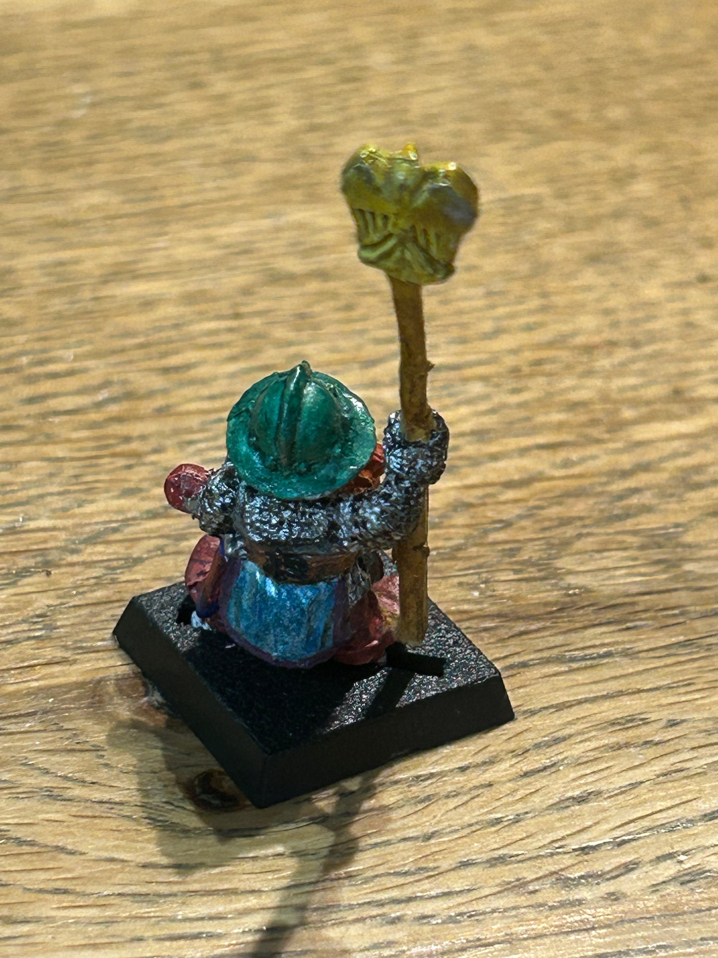 Warhammer fantasy imperial dwarf standard bearer