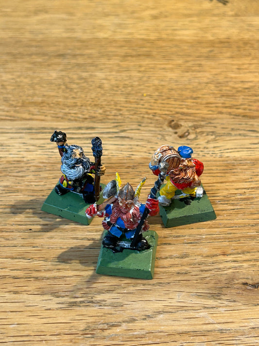 Games Workshop Warhammer Fantasy Dwarf Organ Gun crew