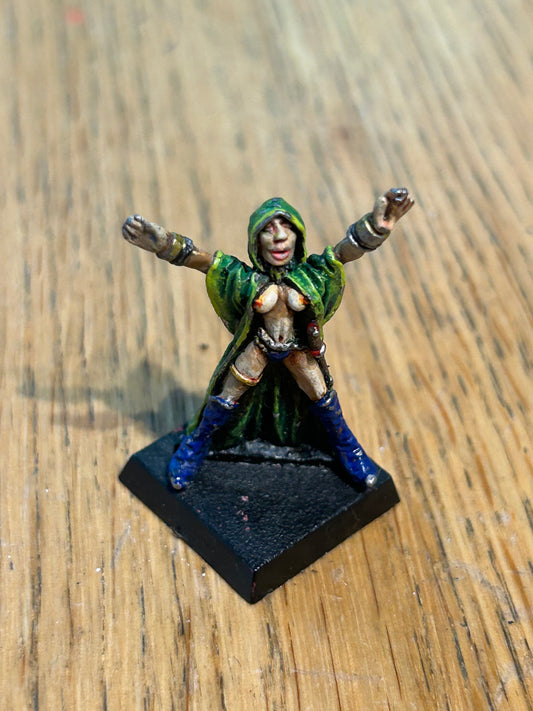 Citadel Miniatures Samantha Phox C02 (3C-08) Wizards 1985 Games Workshop GW
