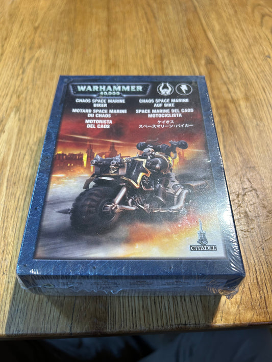 Chaos Space Marine Biker Warhammer 40K BNIB Sealed