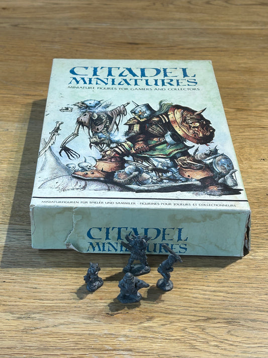 CITADEL MINIATURES - WHITE DWARF PERSONALITY BOX - 1984 INCOMPLETE & BOXED. RARE.