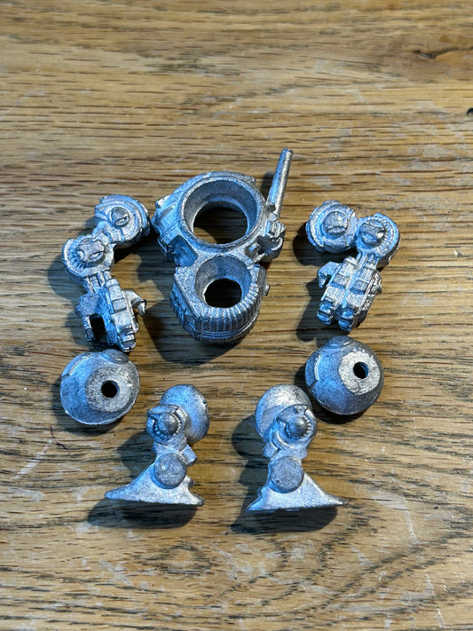 Games Workshop - WH40k Rogue Trader Space Marine short legged Dreadnought- Citadel Metal OOP