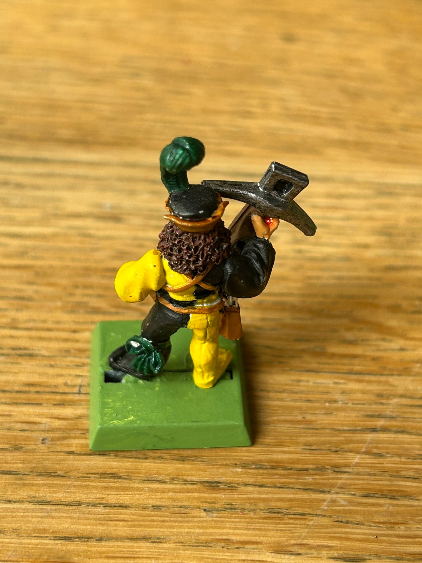 Warhammer fantasy Empire Tilean Crossbowman with crossbow