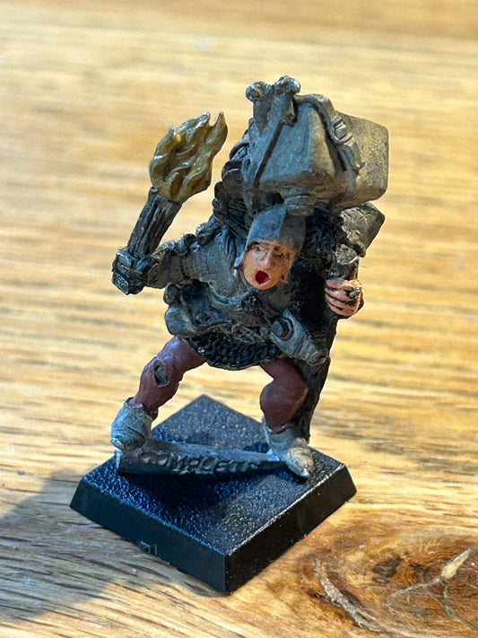 CLASSIC WARHAMMER fantasy CITADEL COMPLETE ADVENTURER 1980S METAL FIGURE