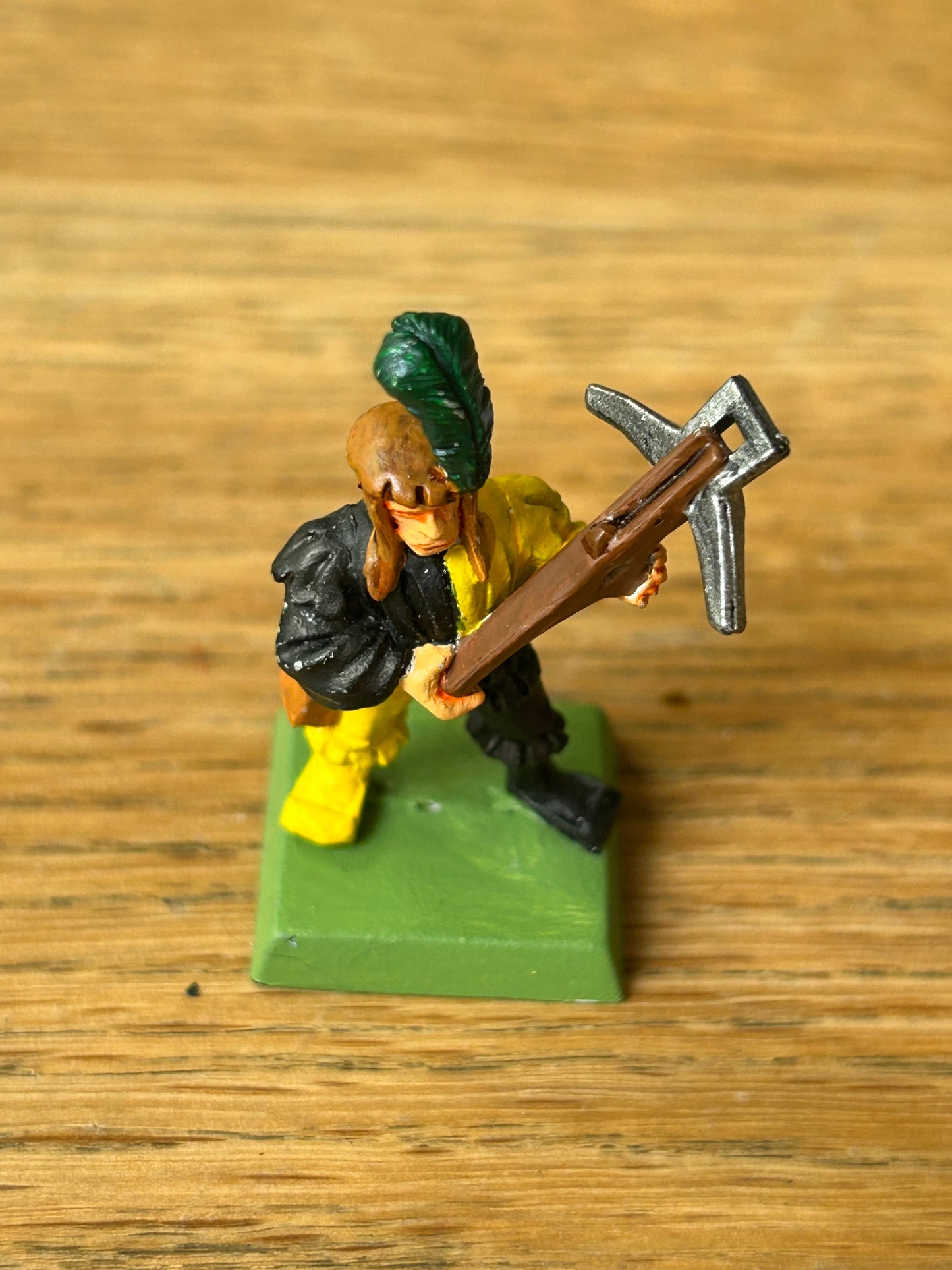 Warhammer fantasy Empire Tilean Crossbowman with crossbow