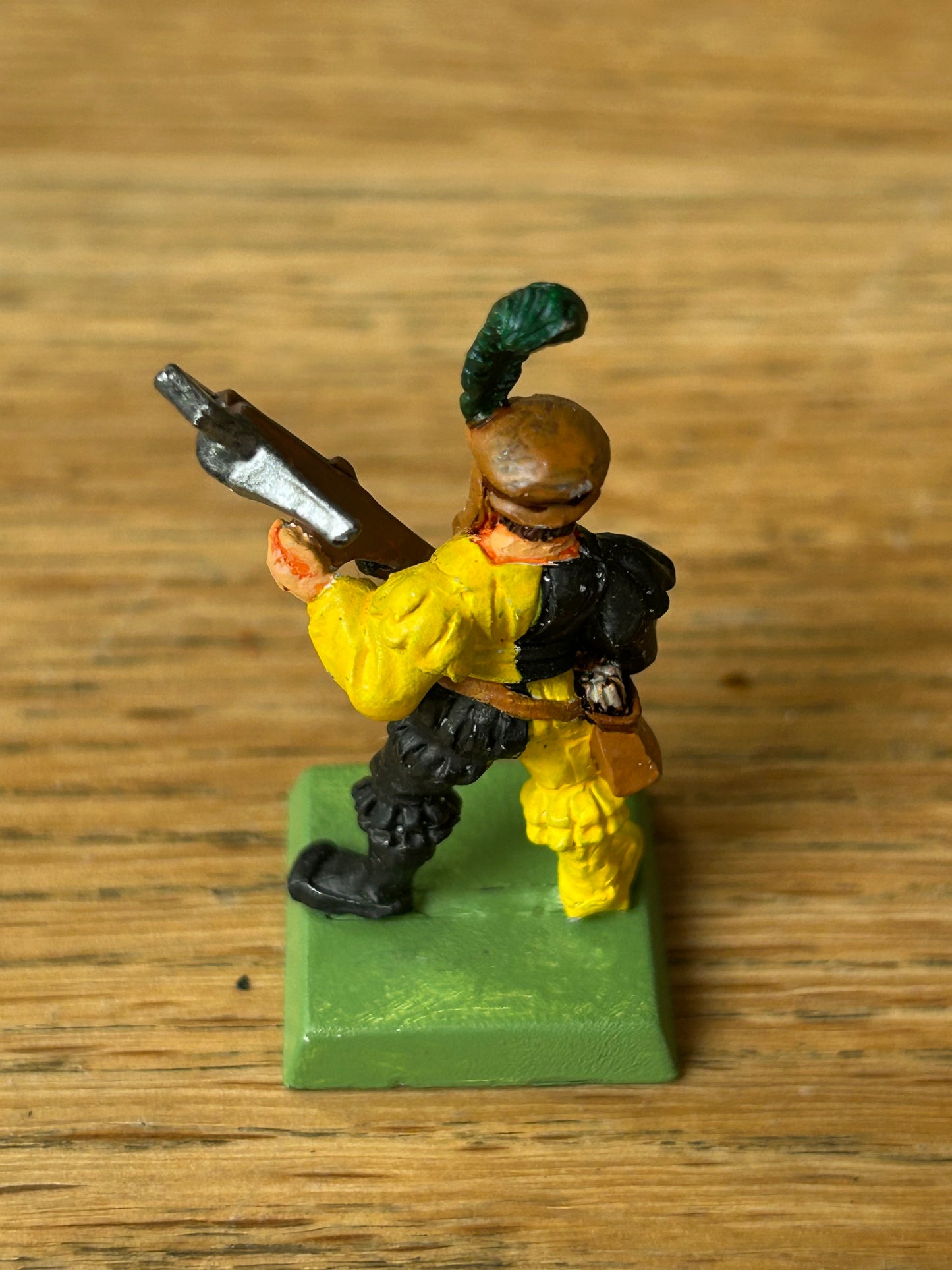 Warhammer fantasy Empire Tilean Crossbowman with crossbow