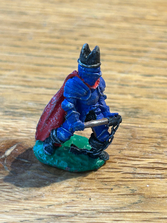 Citadel GW Warhammer fantasy 1980s C03 Clerics (1C-13) Bishop w. flail Pre-slotta Metal bretonnian or dungeons and dragons