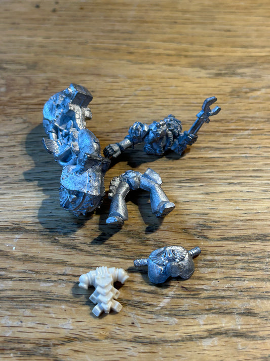 Warhammer 40k Rogue Trader  tech marine On Bike OOP