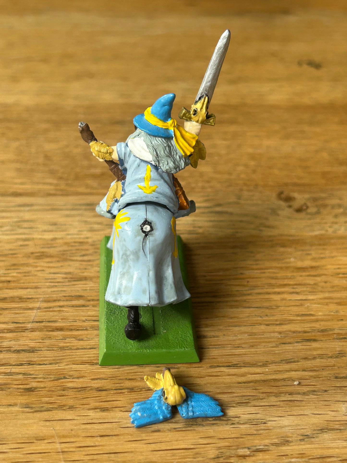 Empire of Man - Empire Mounted grey Wizard (no horse tail and staff needs fixing)