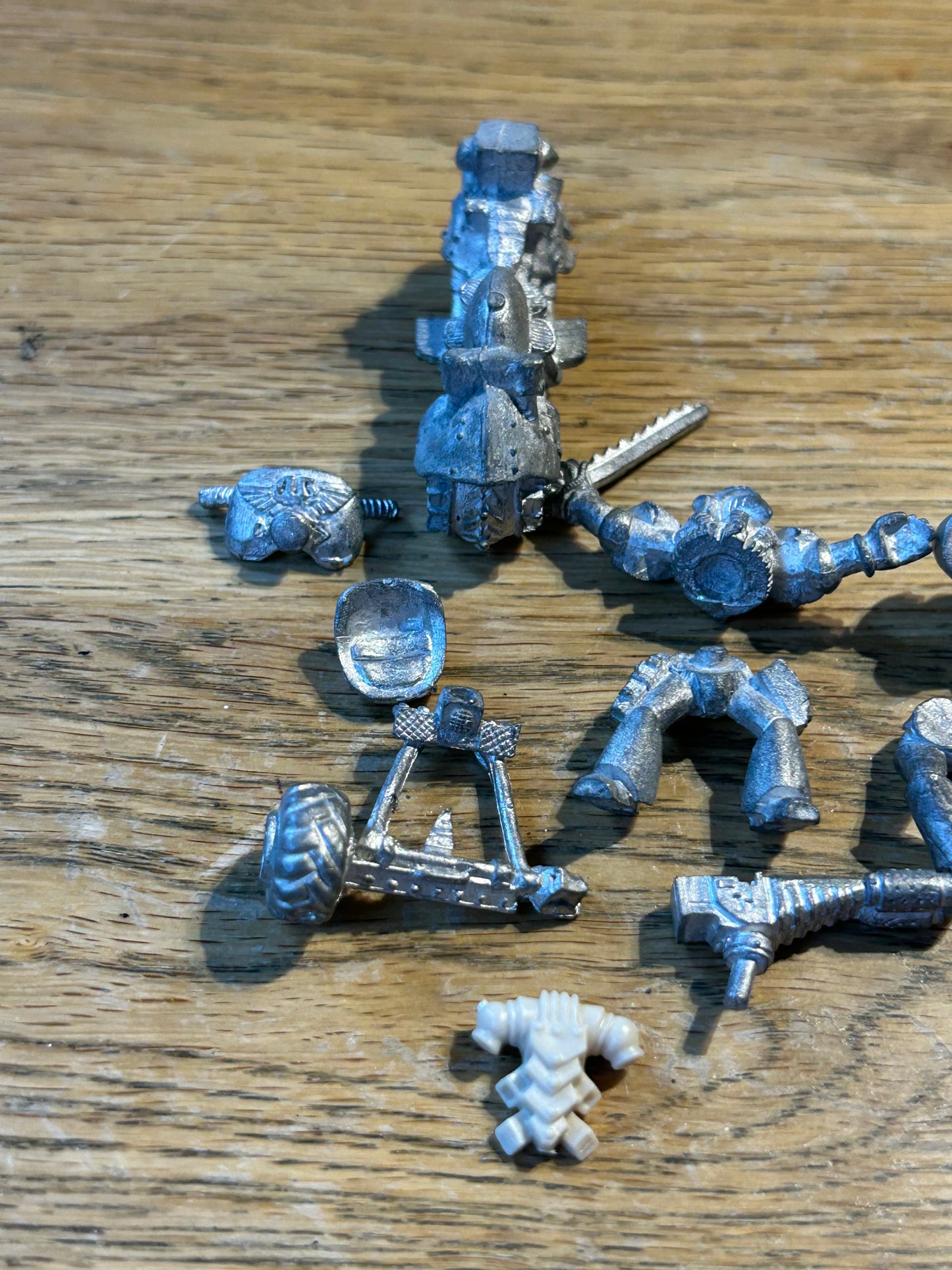 Warhammer 40k Rogue Trader medic with chainsword On Bike with sidecar