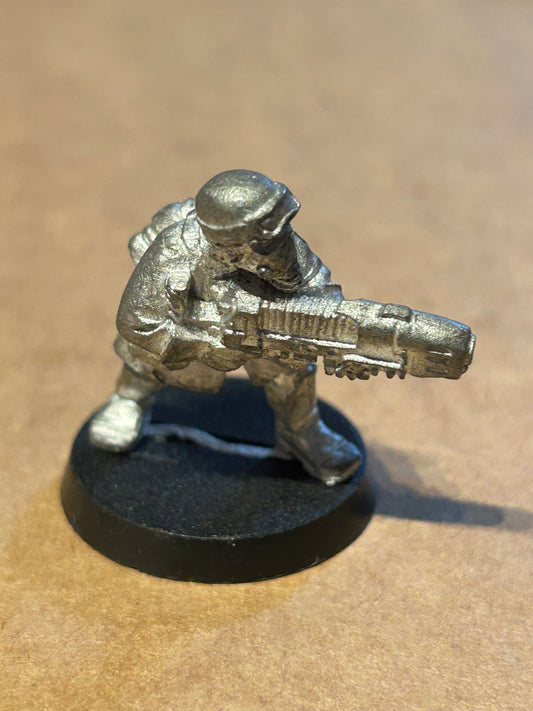 Citadel Warhammer classic 40K Imperial Guard Steel Legion plasma gun