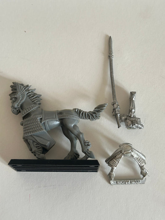 Warhammer Fantasy Old World High Elf silver helm on horse