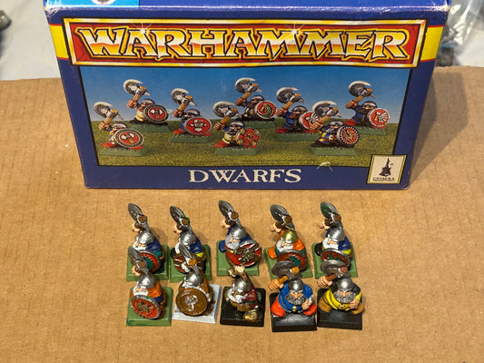 Warhammer fantasy 10 dwarf monopose clansmen dwarfs with box