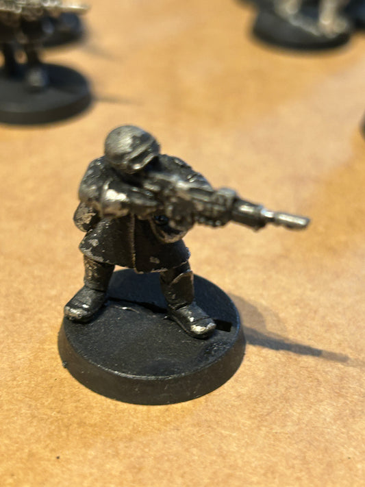 Citadel Warhammer classic 40K Imperial Guard Steel Legion trooper