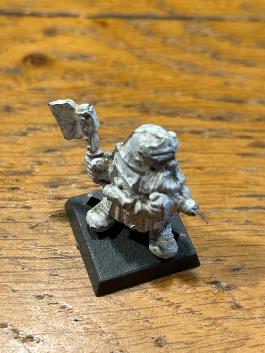 1987 Prince Ulther's Imperial Dwarfs 0312 26 Ulthers Dragon Company Dwarf trooper