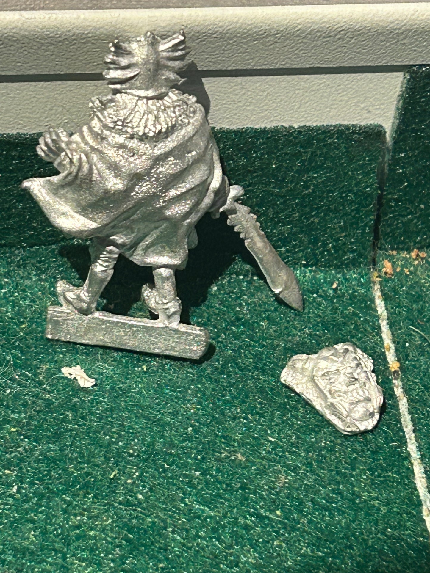 Bequest miniatures the pale Lord