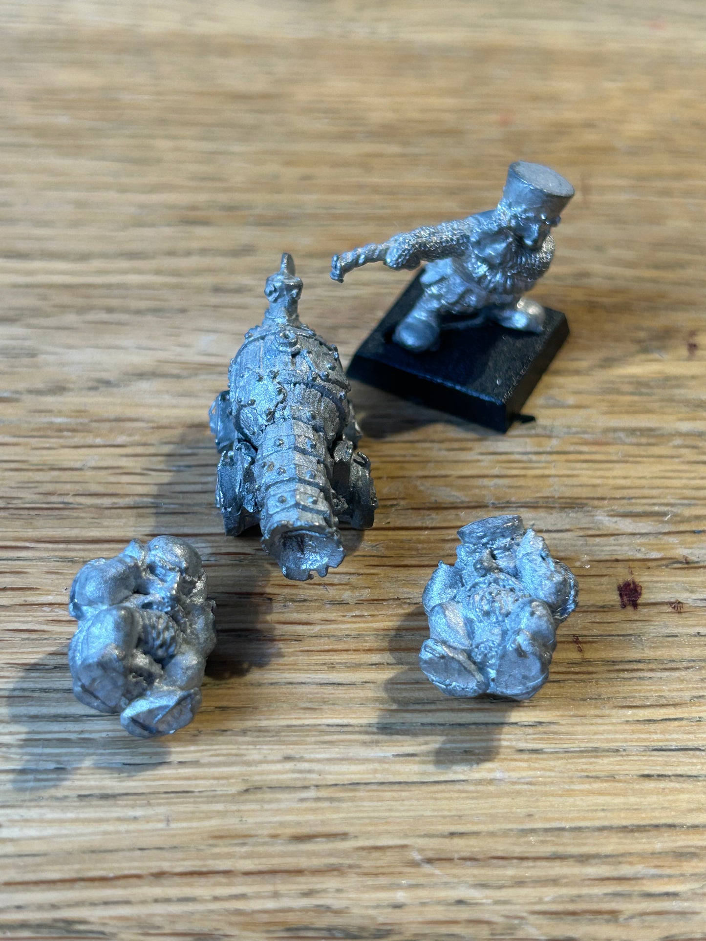 C22 Dwarf Flame Cannon Citadel Games Workshop