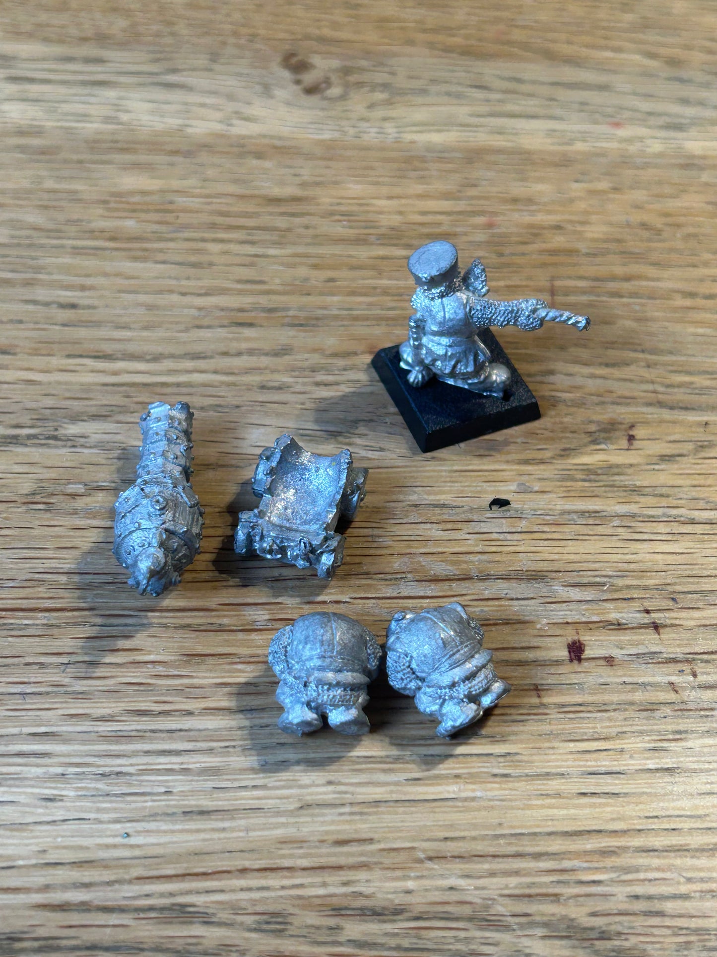 C22 Dwarf Flame Cannon Citadel Games Workshop