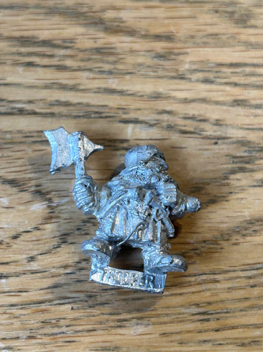 1987 Prince Ulther's Imperial Dwarfs 0312 26 Ulthers Dragon Company Dwarf trooper