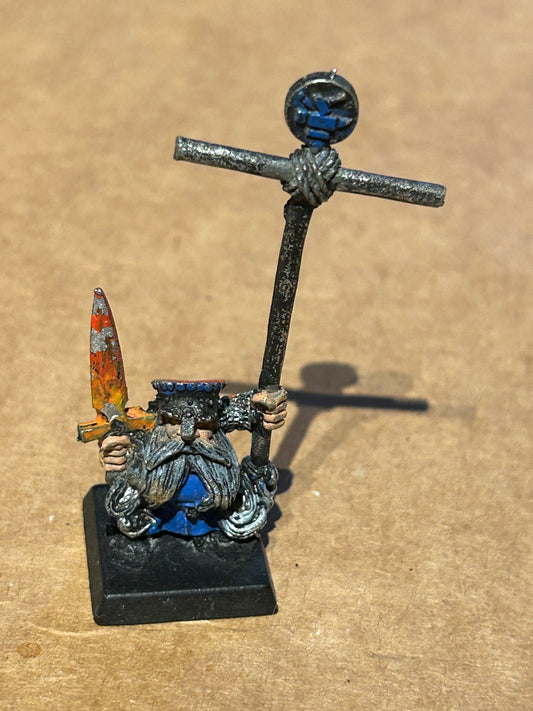 Warhammer fantasy marauder miniatures dwarf long beard standard bearer