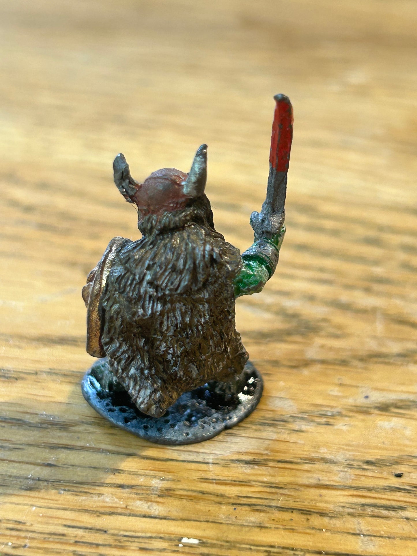 Citadel -  Preslotta - Warhammer fantasy  - C36  - Class Hobgoblin warrior with sword and shield - 1984