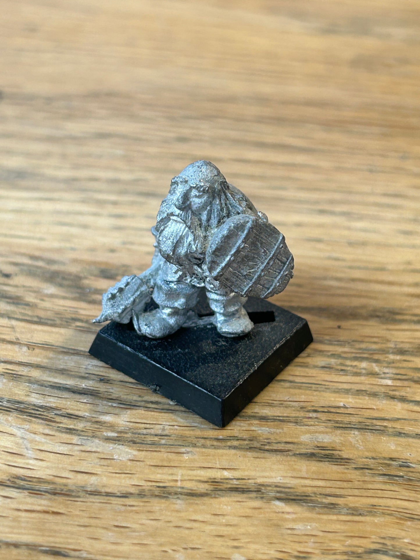 1985 Dwarf C06 tribesman Adventurer 0305 Citadel dwarf Warhammer fantasy  Fighter
