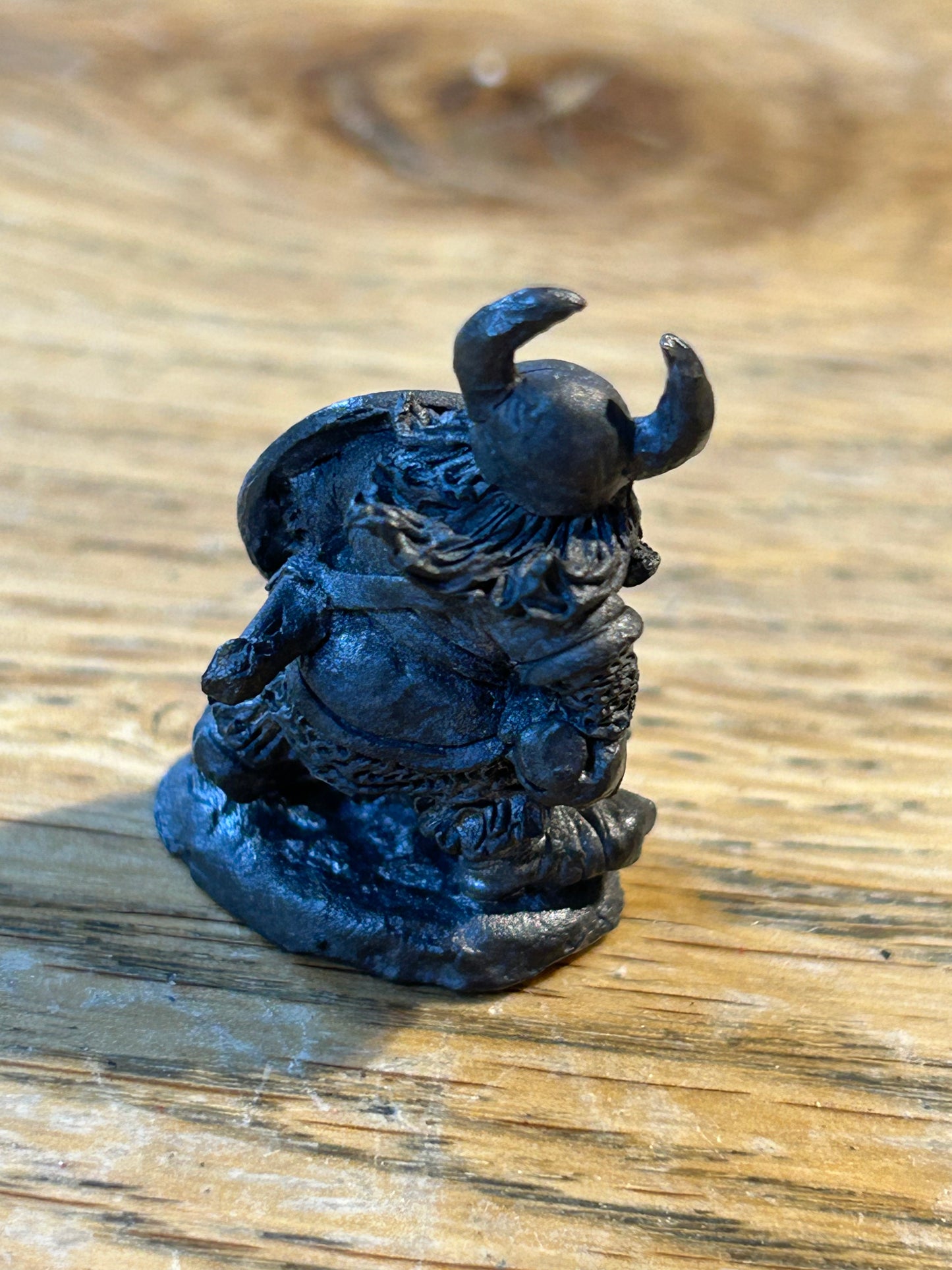 Citadel Miniatures Northern Dwarf C06 (84-03)
Luk Aruk / Leif Hornhelm