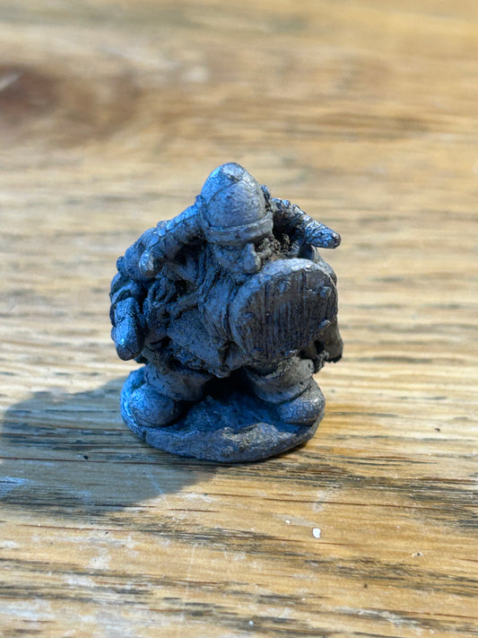Citadel Miniatures C06 (84-01) Northern Dwarfs Bal Irut / Bolbar Swiftaxe