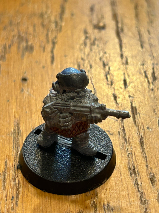 Warhammer 40k Rogue Trader squat brethren with lasgun 1010/6