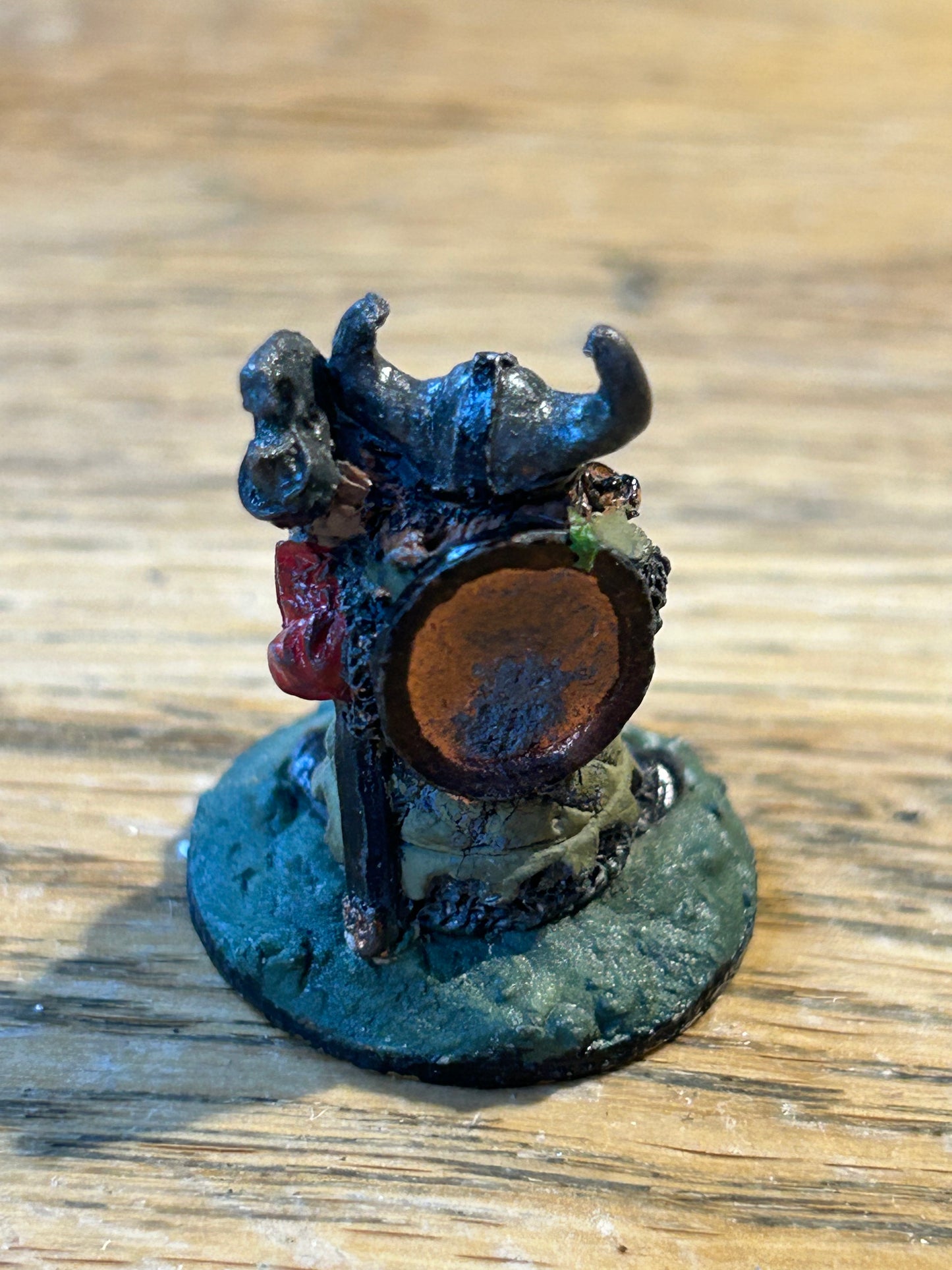 Warhammer Citadel C06 Northern Dwarf with axe - Metal 2C-07