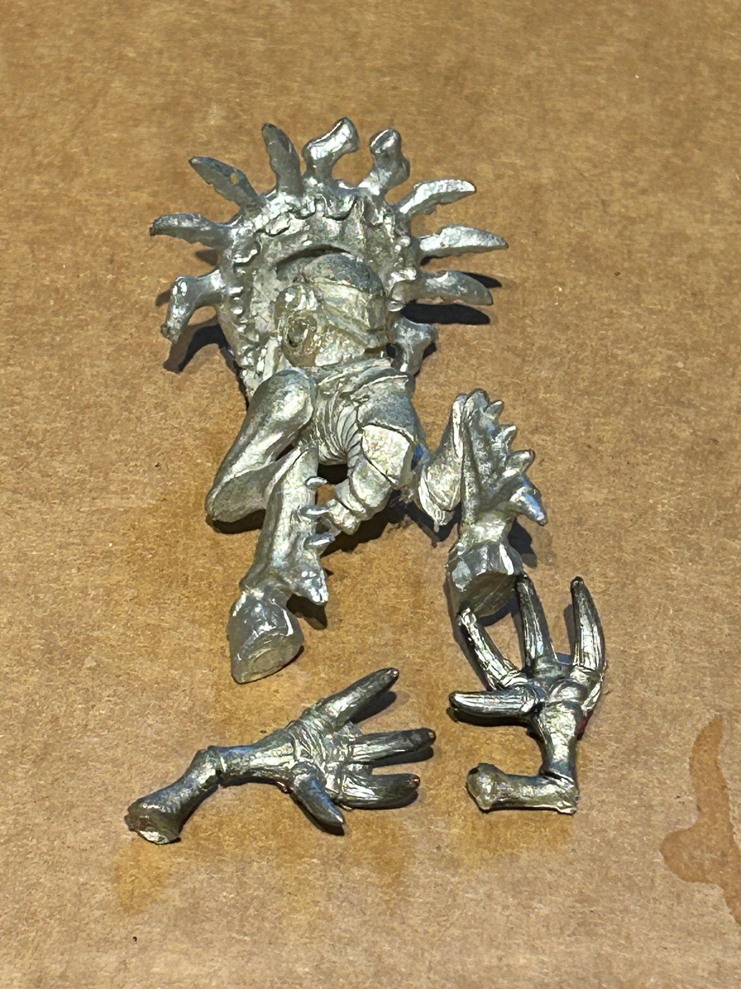 Warhammer 40k zoanthrope (missing mouth mandibles)