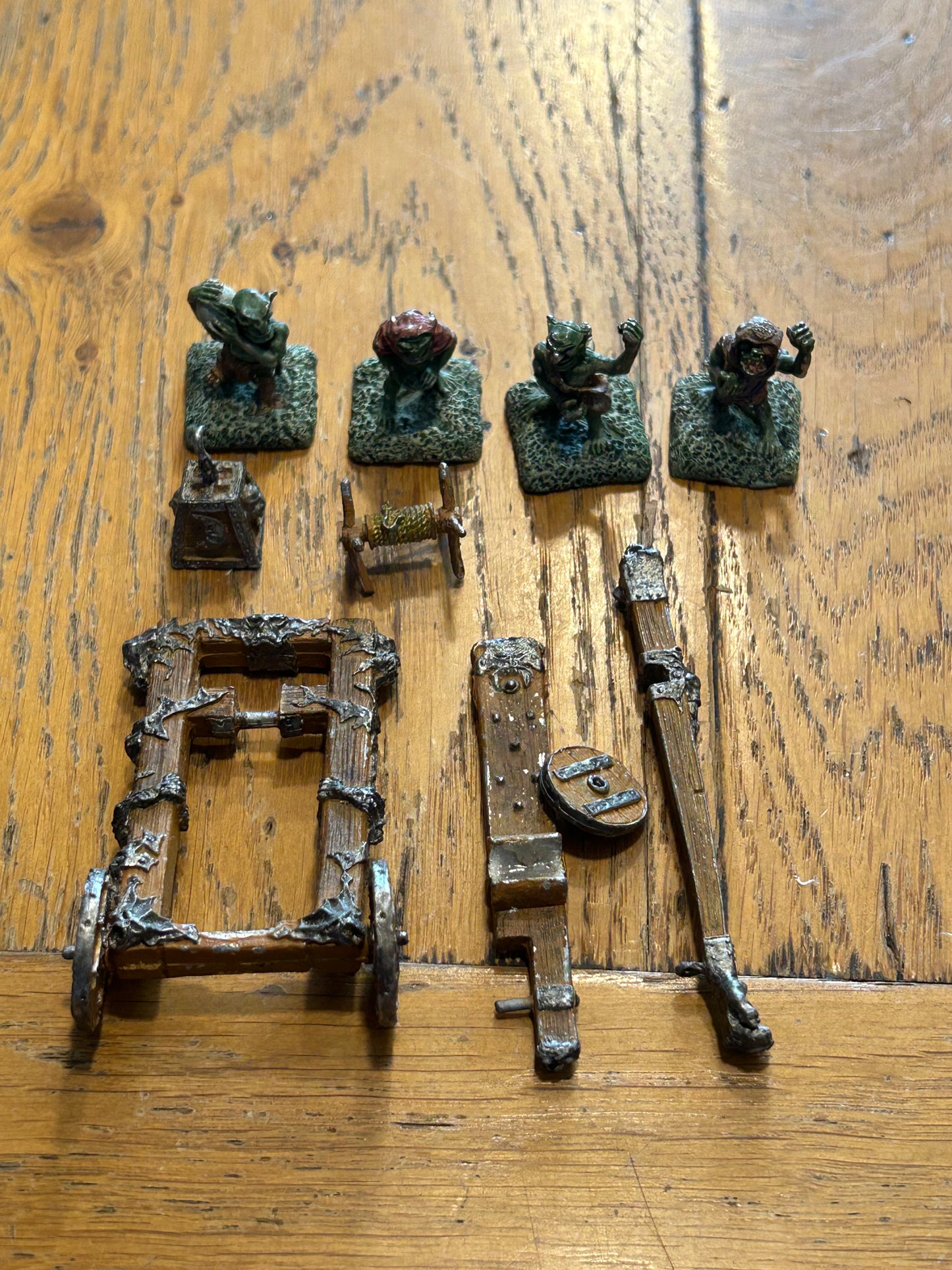 CITADEL MD2 Skull Crusher Goblin Trebuchet Machineries of Destruction crew warhammer fantasy