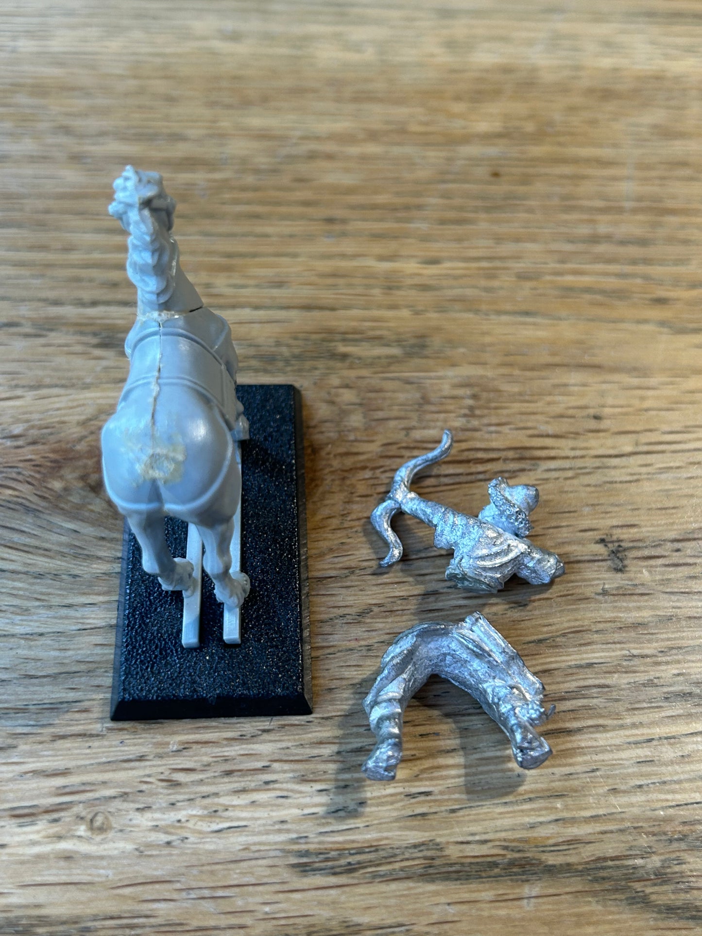 Warhammer Fantasy Old World Mounted Ungol Horse archer with bow