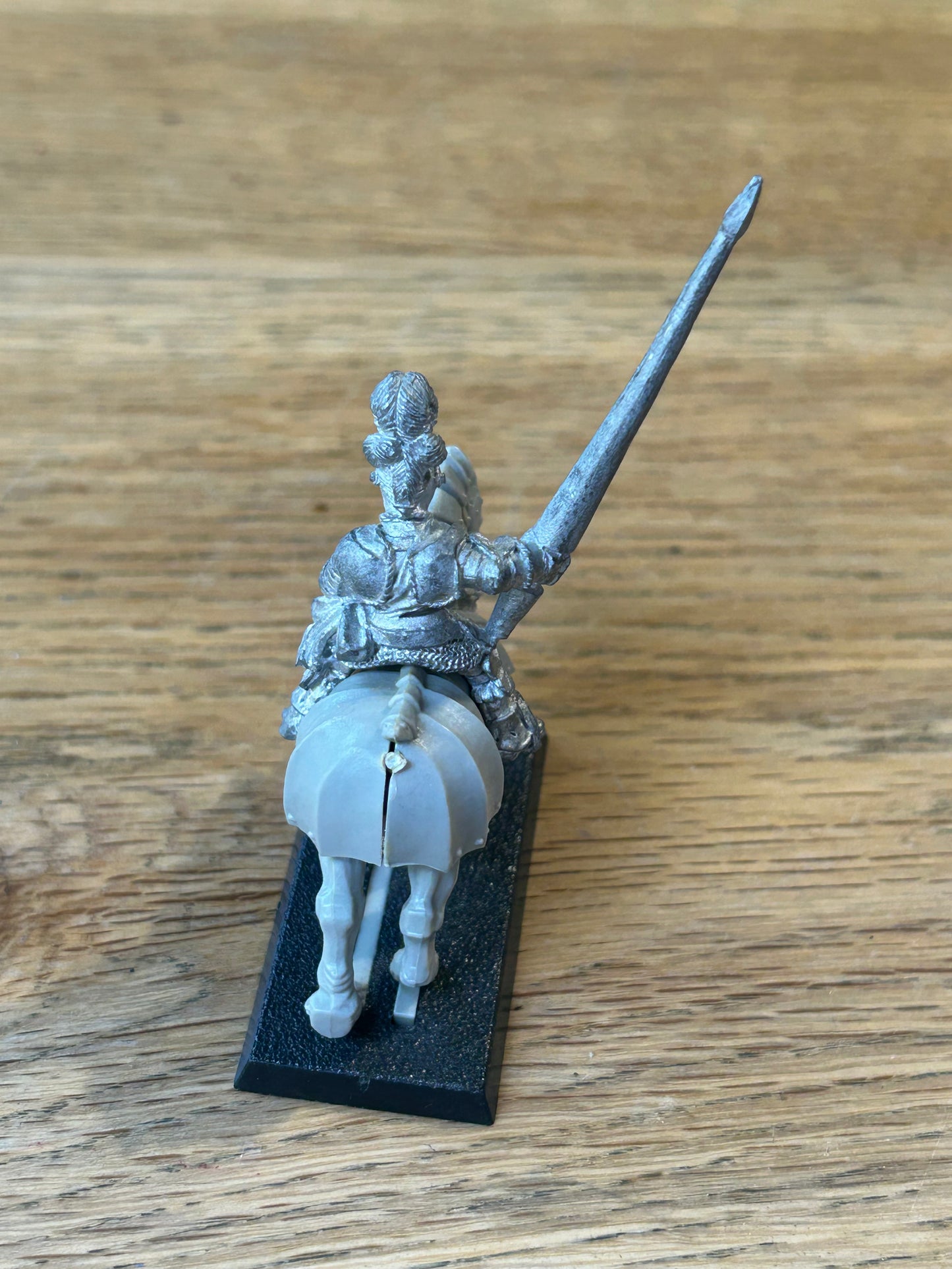 Warhammer ToW Heroes Empire Heroic Knight with lance (horse has no tail)
