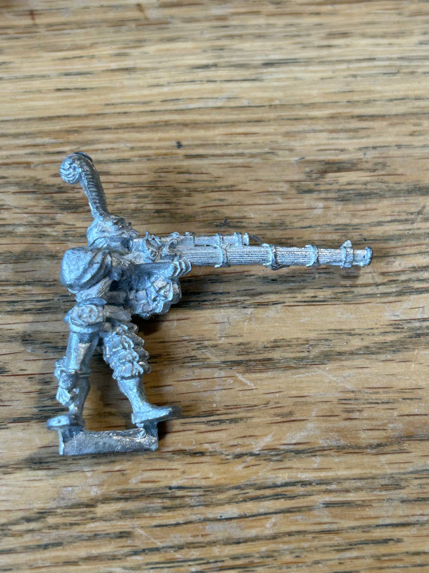 Warhammer fantasy War Wagon Crewmember With Hochland Long Rifle Metal Empire Old World
