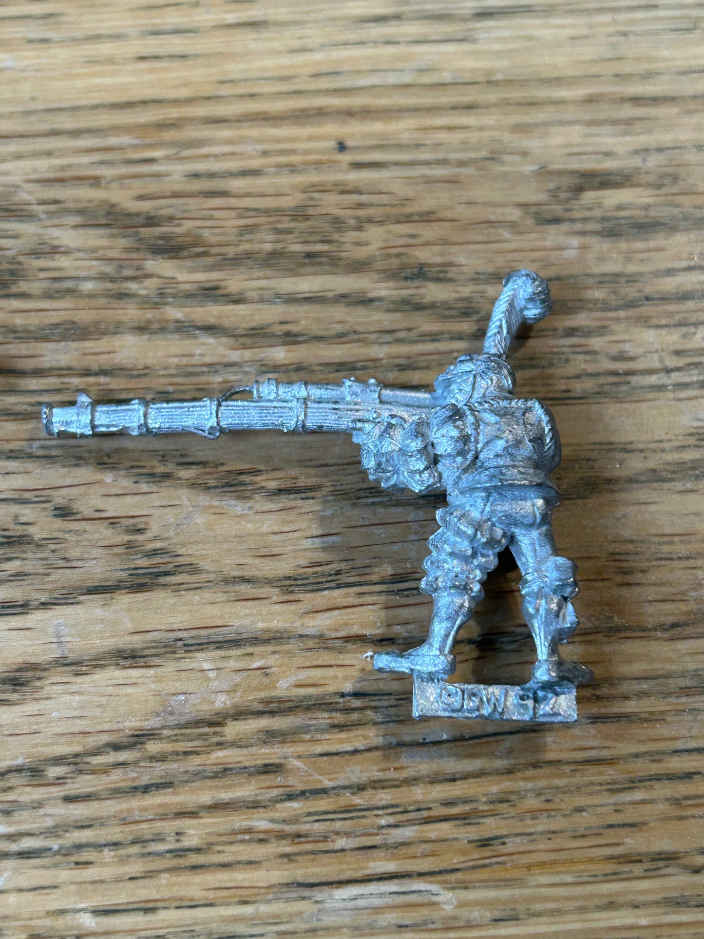 Warhammer fantasy War Wagon Crewmember With Hochland Long Rifle Metal Empire Old World
