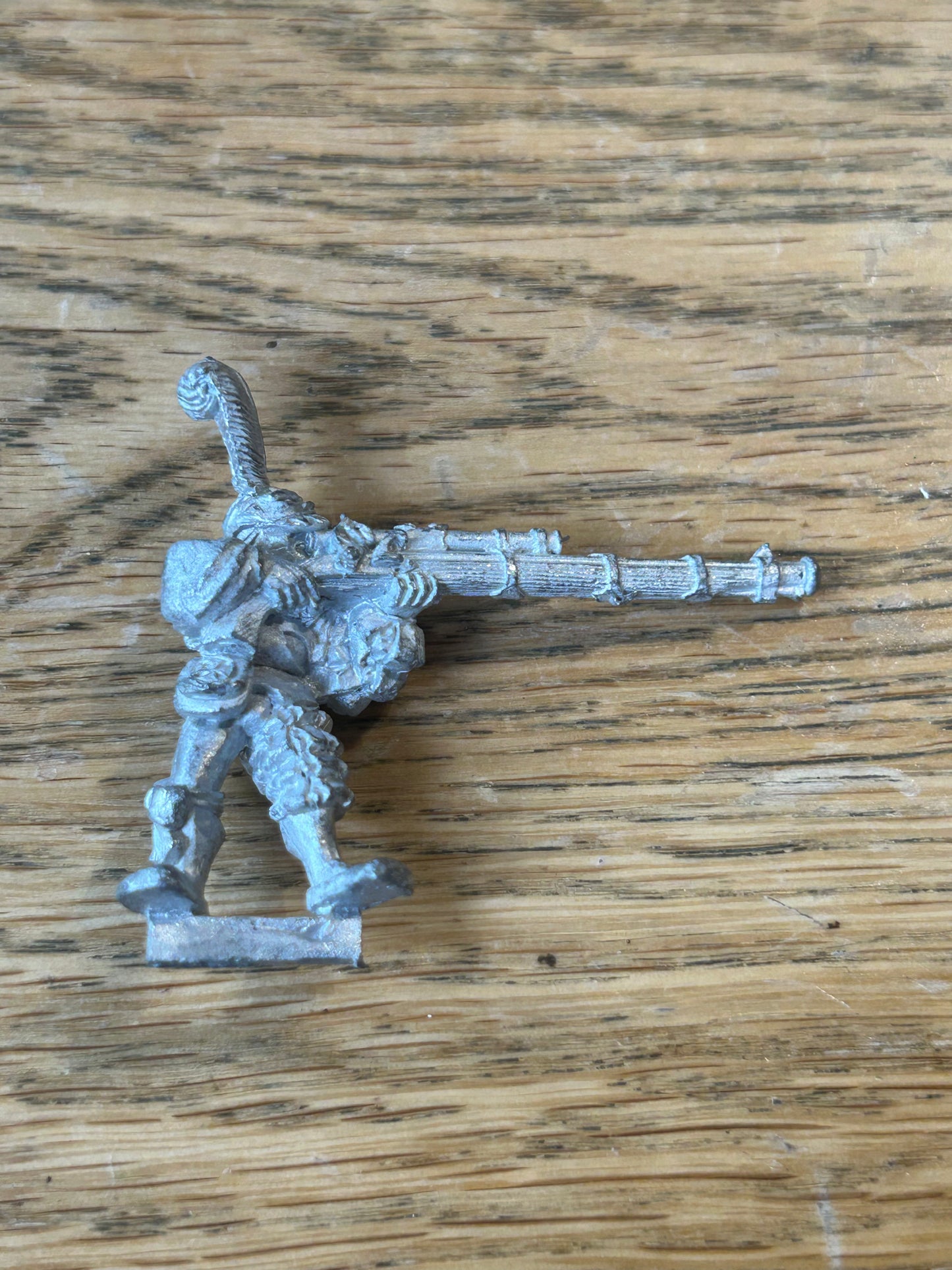 Warhammer fantasy War Wagon Crewmember With Hochland Long Rifle Metal Empire Old World