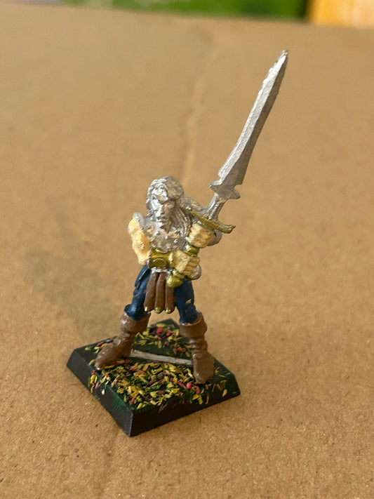 Citadel Warhammer classic 80s Elf Warrior Kaer