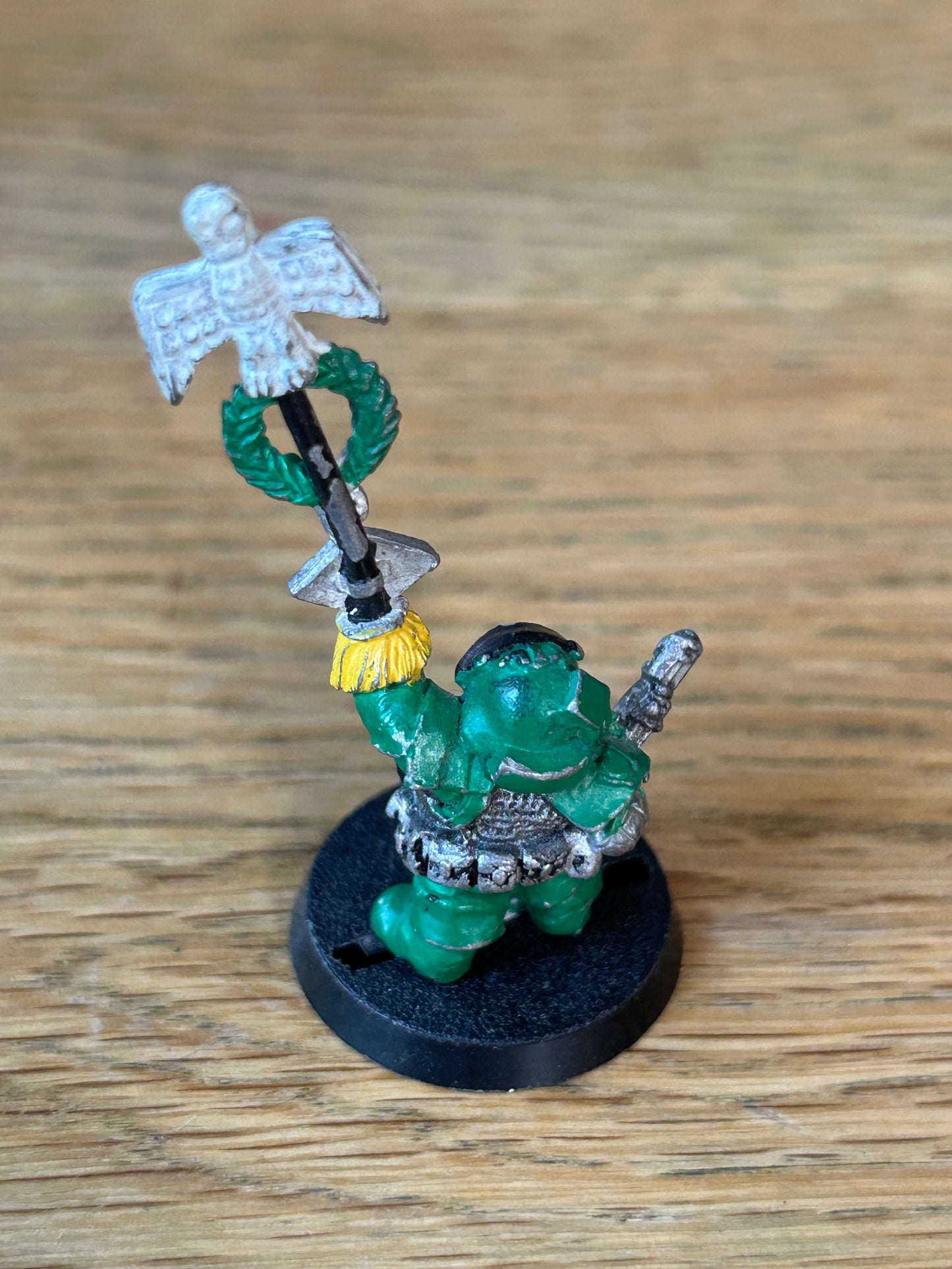 Warhammer 40k Rogue Trader Squats RT302 Garand Steyr Standard Bearer Metal