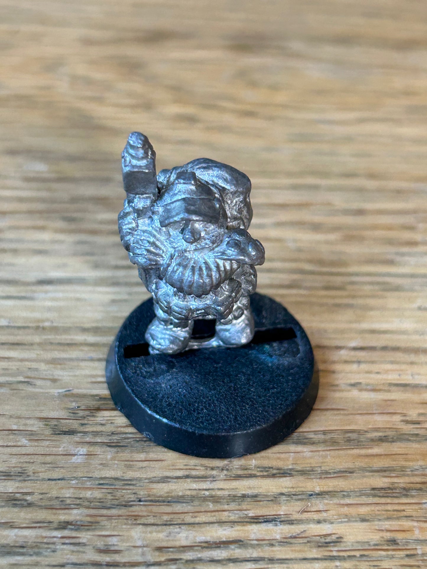 Rogue Trader Warhammer 40k Squat with las pistol