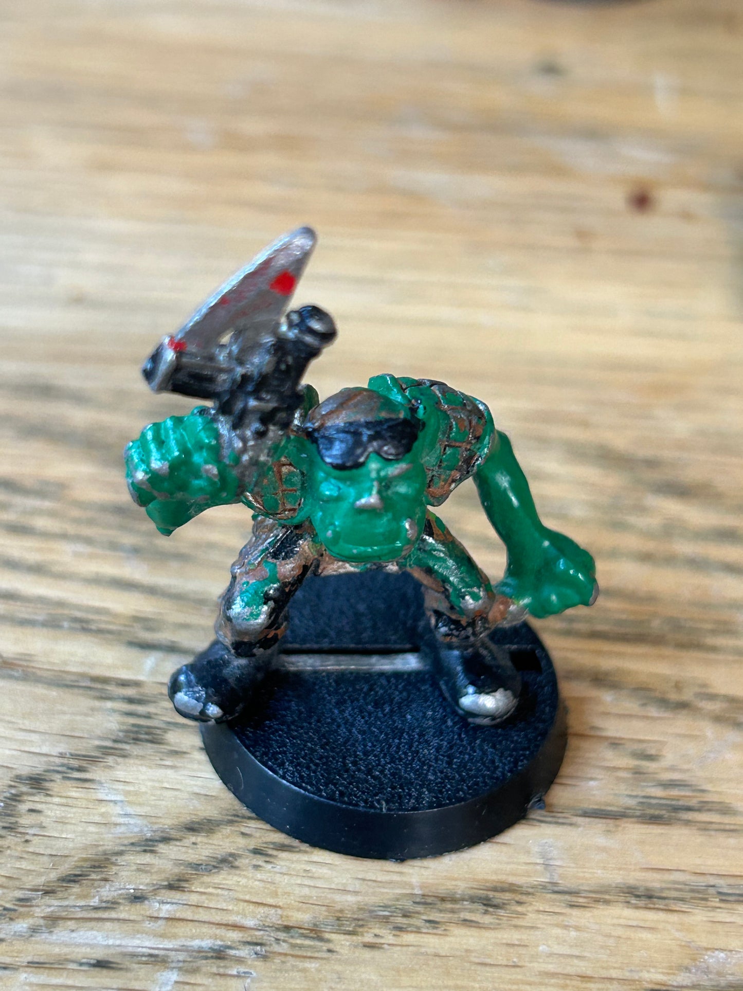 WARHAMMER 40K SPACE ORK BOYZ BOLTA (missing hand weapon)