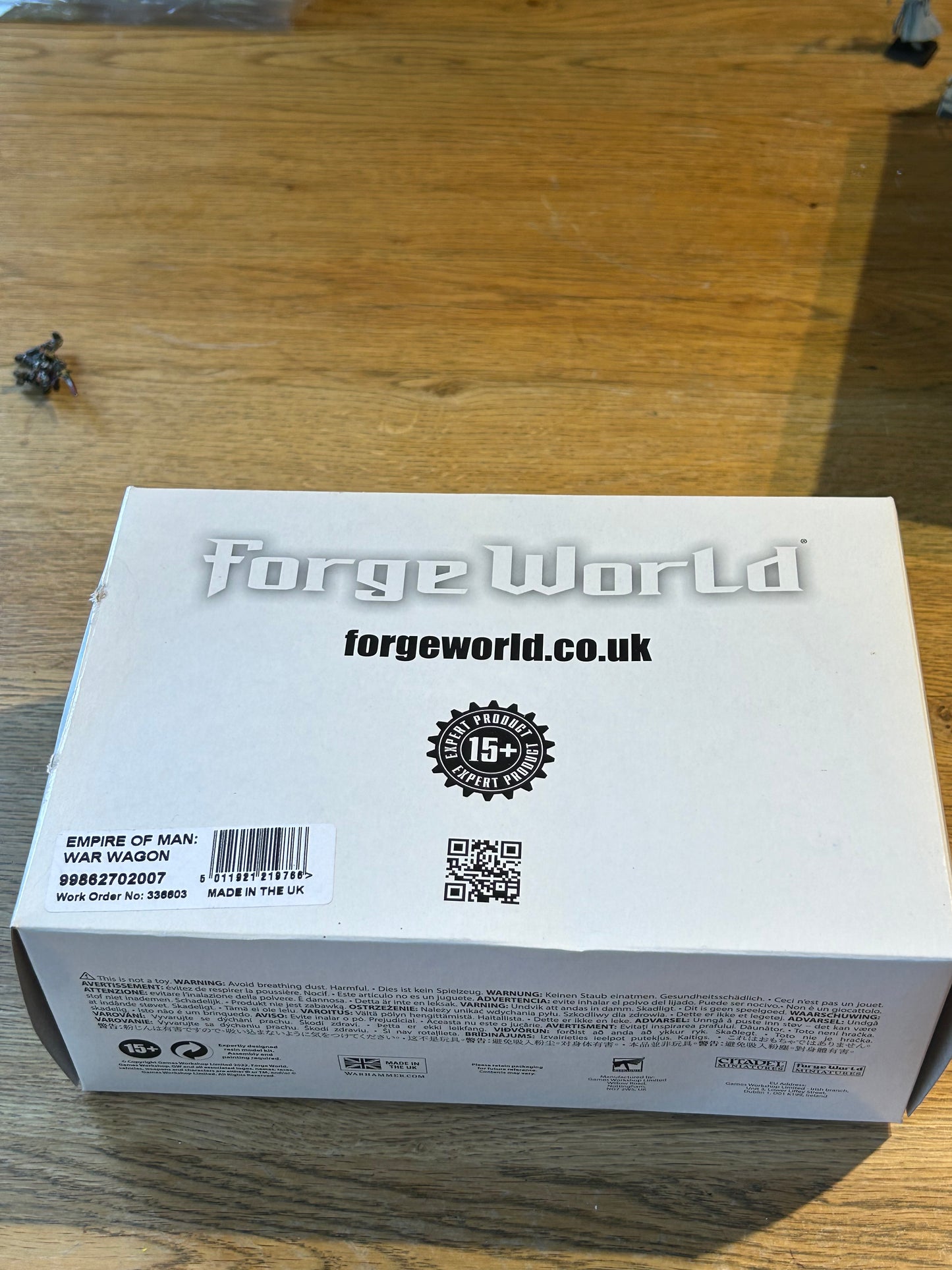 GamesWorkshop Warhammer The Old World Empire of Man War Wagon Forgeworld NIB New (box has a little wear as I spilt water on it) (Copy)