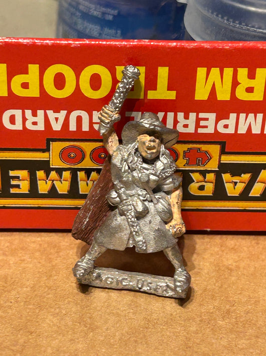 ADD11 Female Magic User - mid Level TSR Citadel AD&D Metal