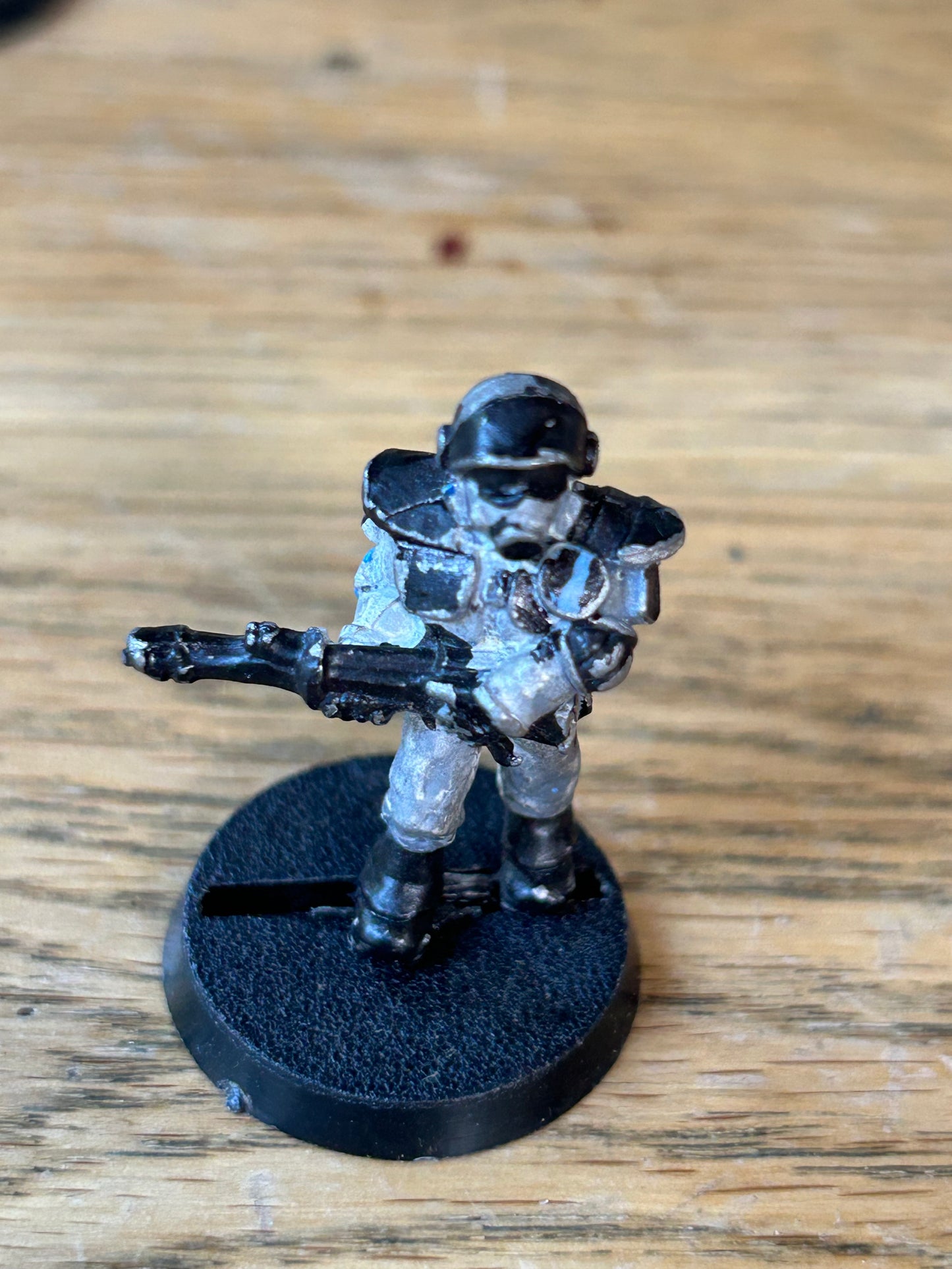 Imperial Guard Trooper Lee w/ Lasgun RT501 Rogue Trader Metal Citadel