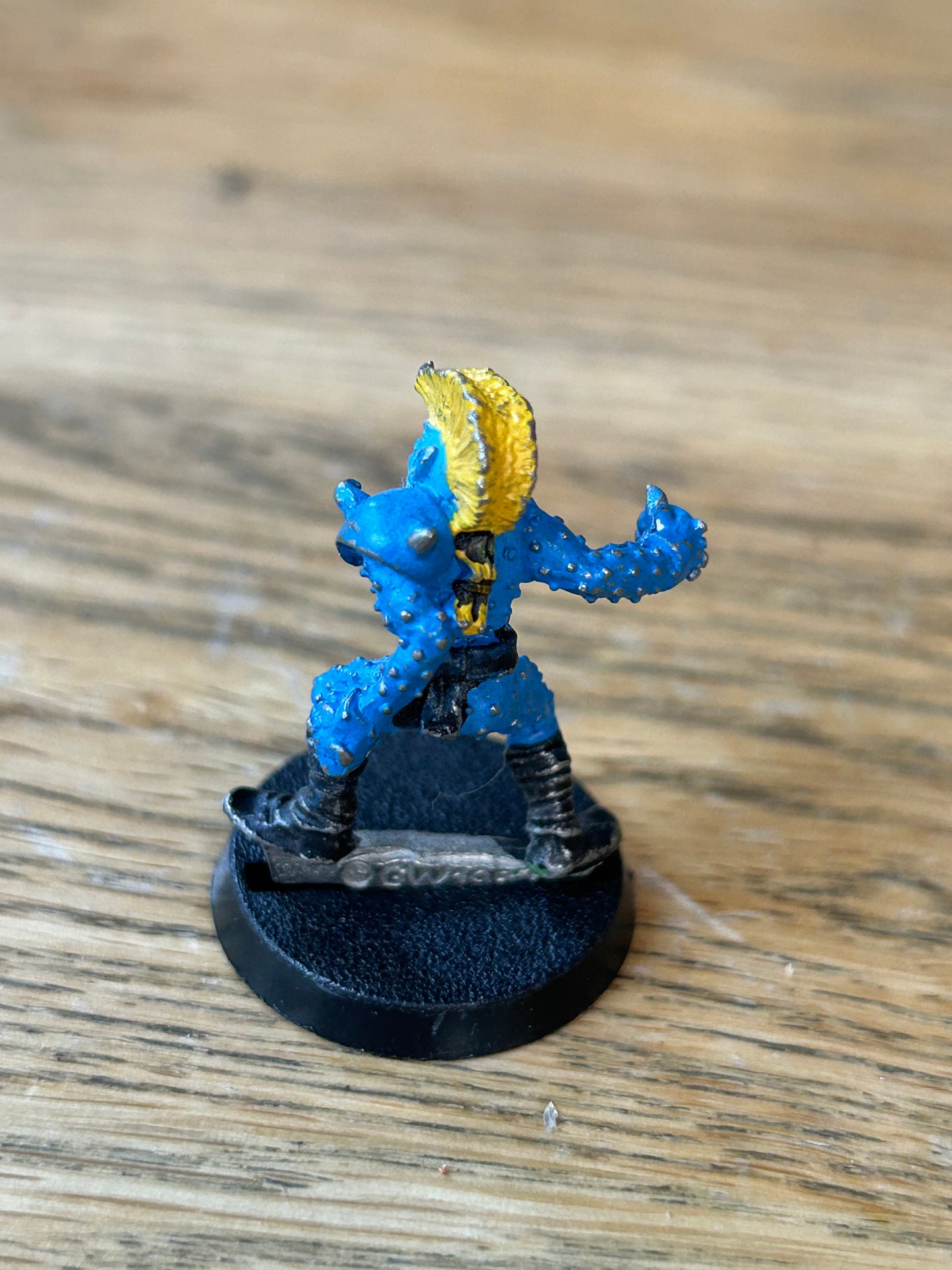 Blood Bowl - Elves - 1st Edition BB3 Elf Blitzer Metal