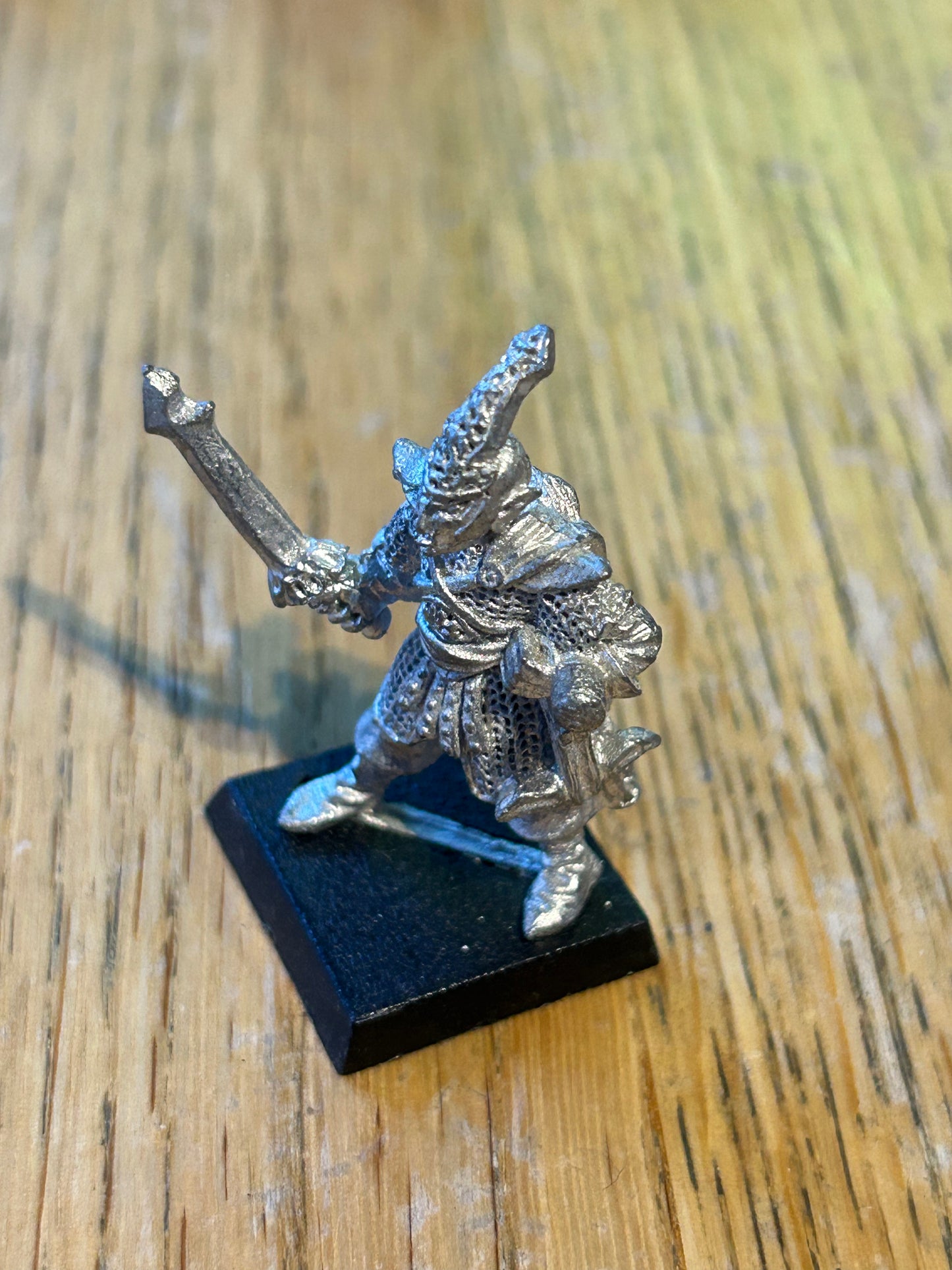 Citadel Warhammer 80s Reg Renown RR4 Mengil Manhide Dark Elf Trooper