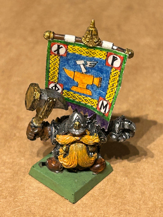 Burlok Damminson Warhammer Dwarf OOP 1993