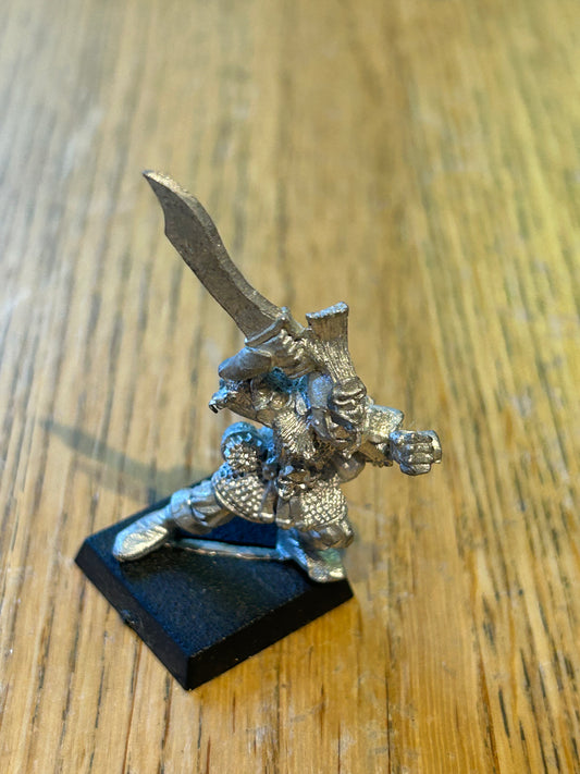 Marauder miniatures mb3 dark elf warhammer fantasy sword and crossbow